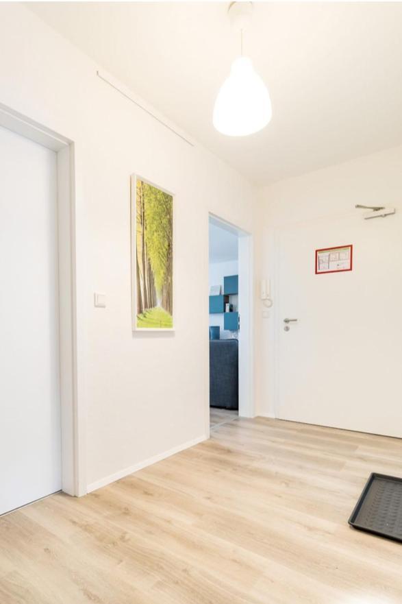 Homefy Oldtown - 6 People - 2 Bath - Balcony - Location * Dusseldorf